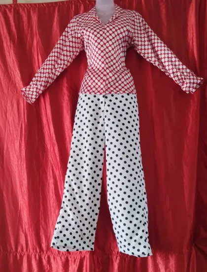 Retro Full Outfit